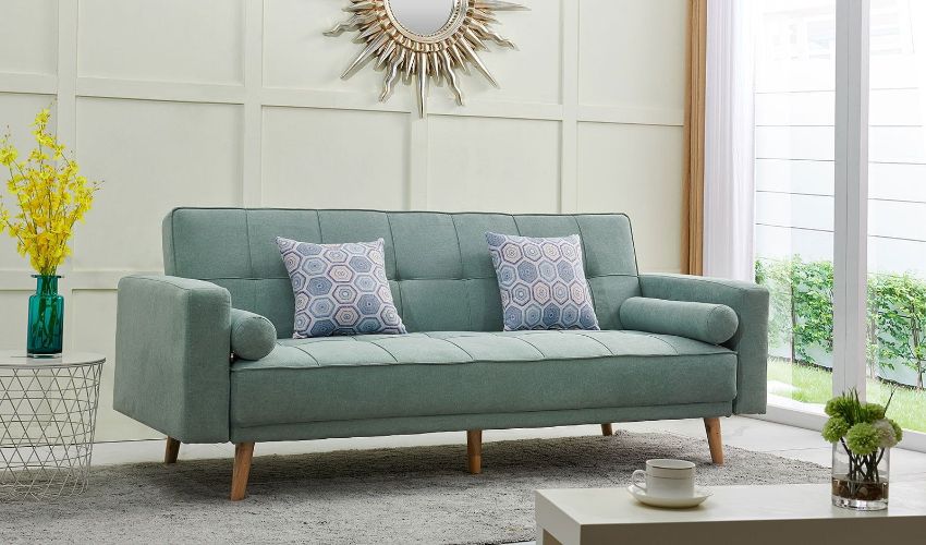 Features and Pitfalls Of Fabric Sofas